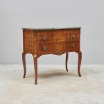 1436 7012 CHEST OF DRAWERS